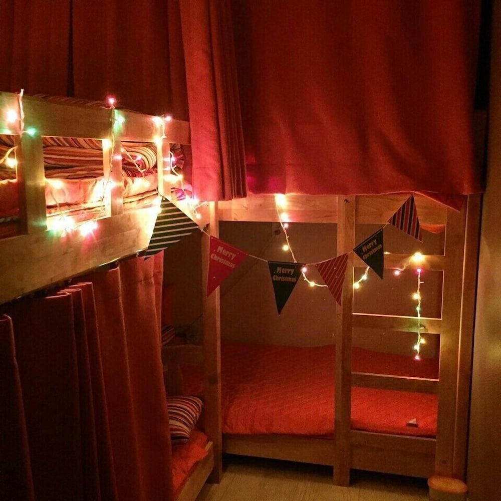 Shared Dormitory, Men only (6 persons) photo 1