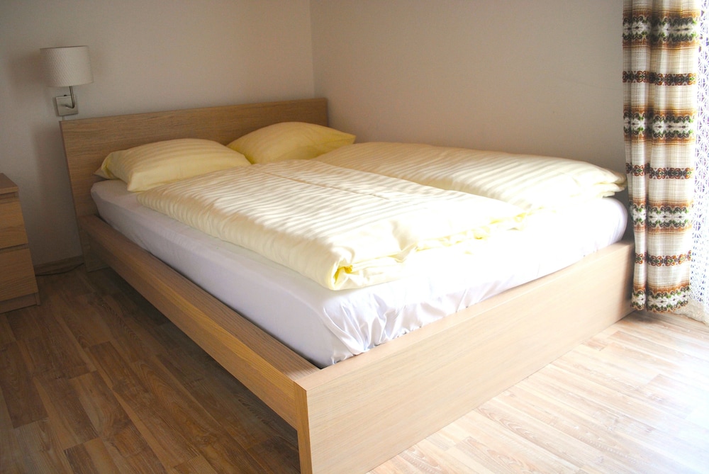Economy Double Room photo 1