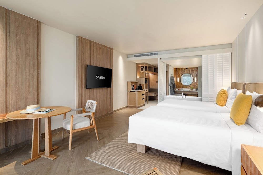Club Twin Room, Lagoon View