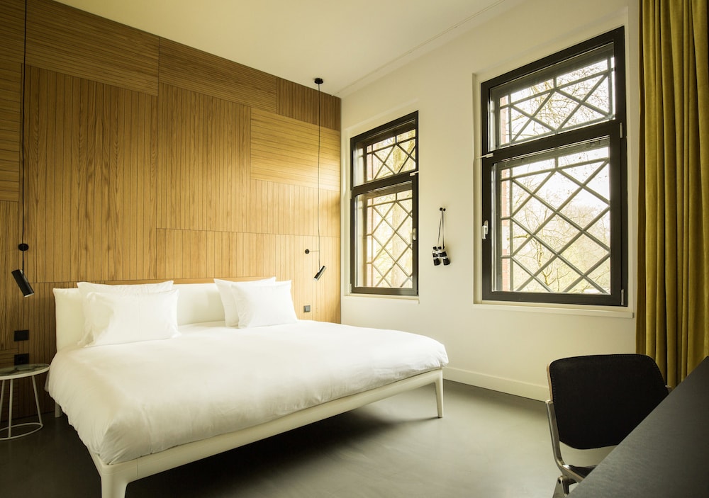 Conscious Wow Room, Park view