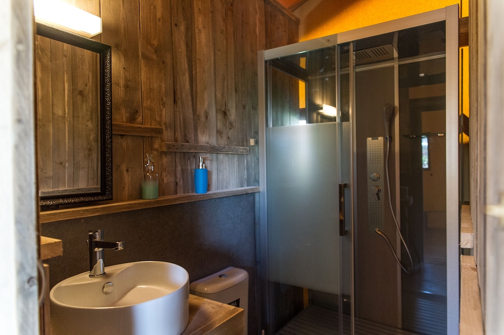 Cabin (4 personnes) photo 2