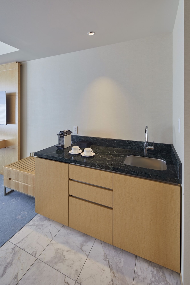 Premier Junior Suite Twin Room, Non Smoking