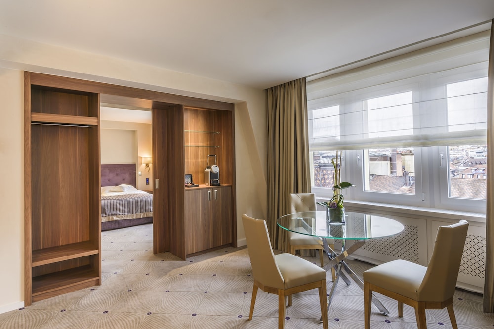 Suite, Corner (City) photo 2
