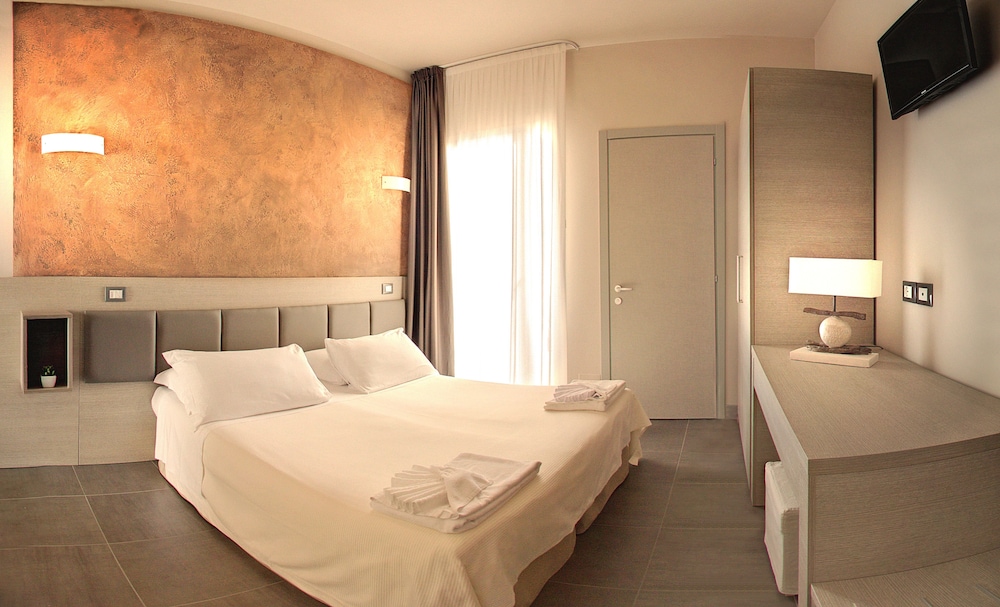 Comfort Double Room, Balcony photo 3
