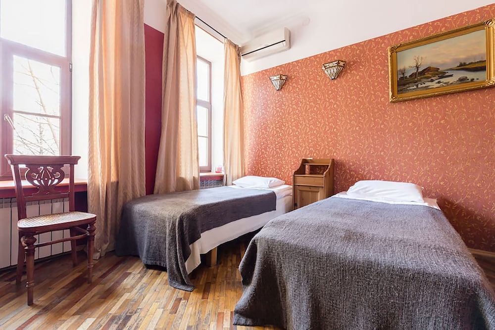 Standard Double or Twin Room photo 1