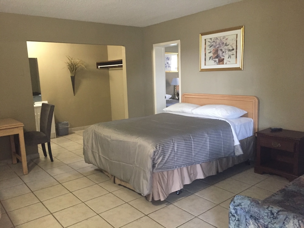 Family Suite, Multiple Beds - Photo 1