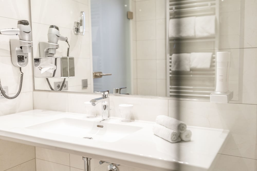 Single Room - Photo 6
