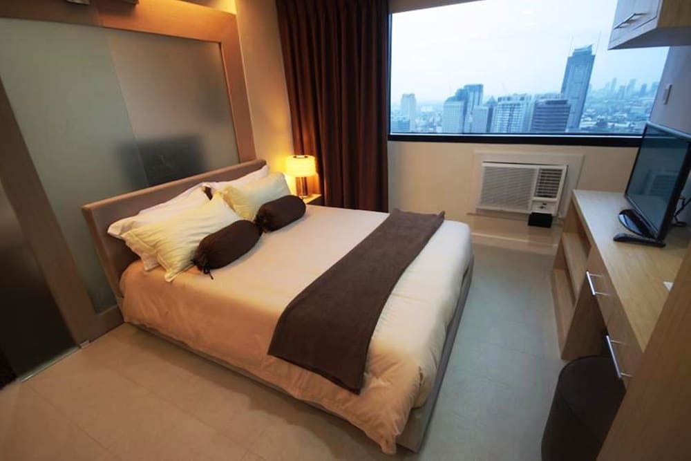One Bedroom - Photo 13