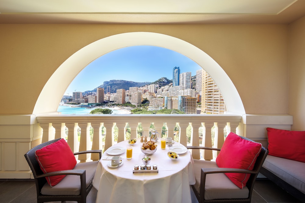 Prestige room, sea view thumbnail 5