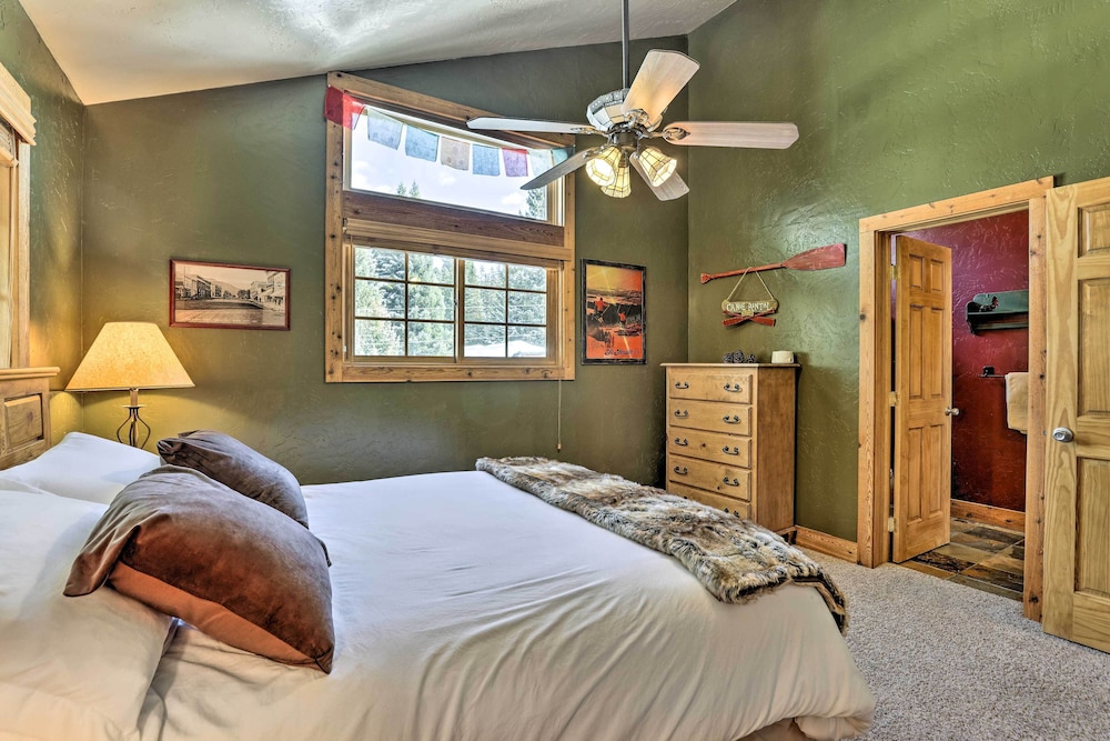 House (4 Bedrooms) photo 2