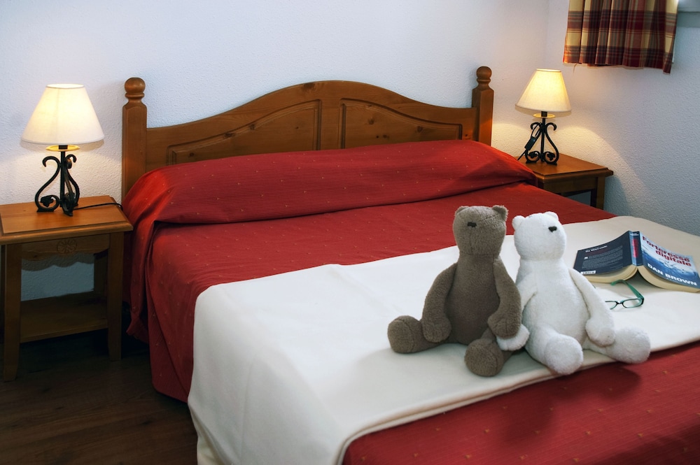 Standard Room photo 2