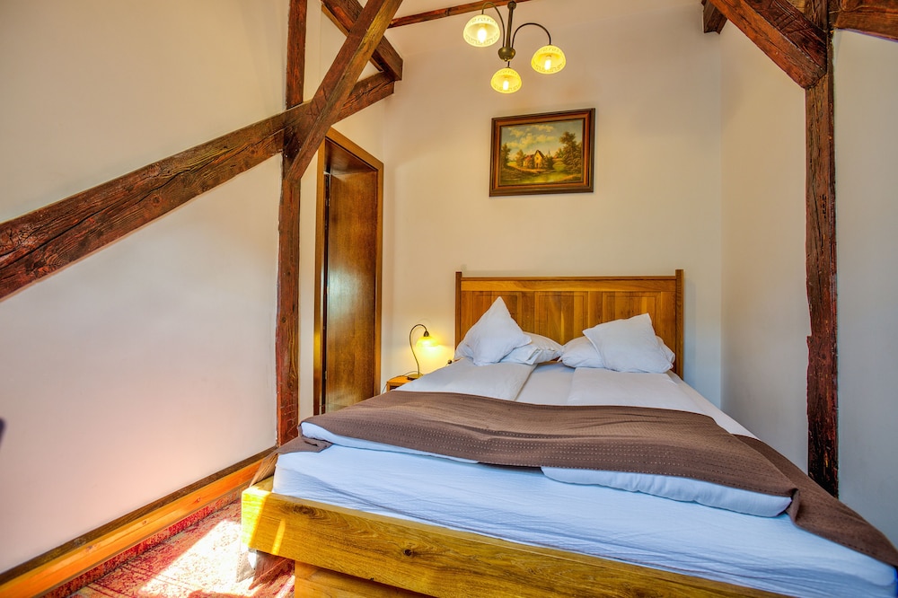 Standard Room - Photo 18