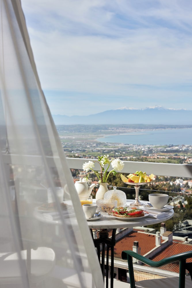 Executive Suite, Sea View - Photo 3