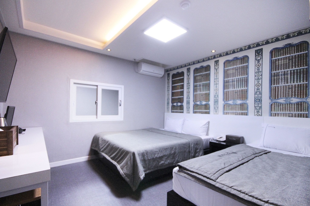 Twin Room (B) photo 3
