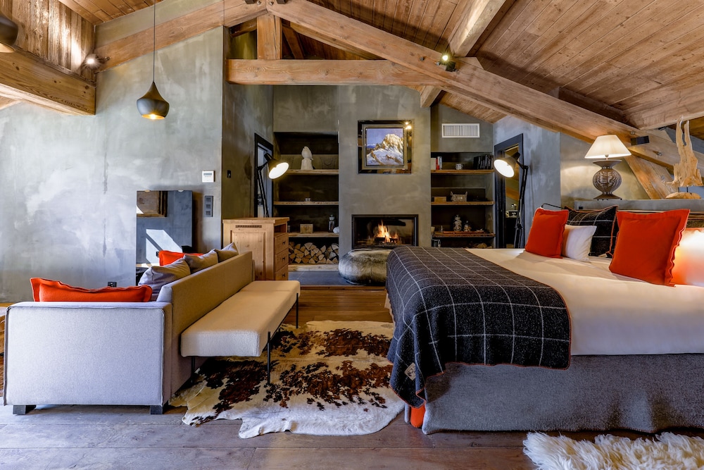 Suite - Photo 8