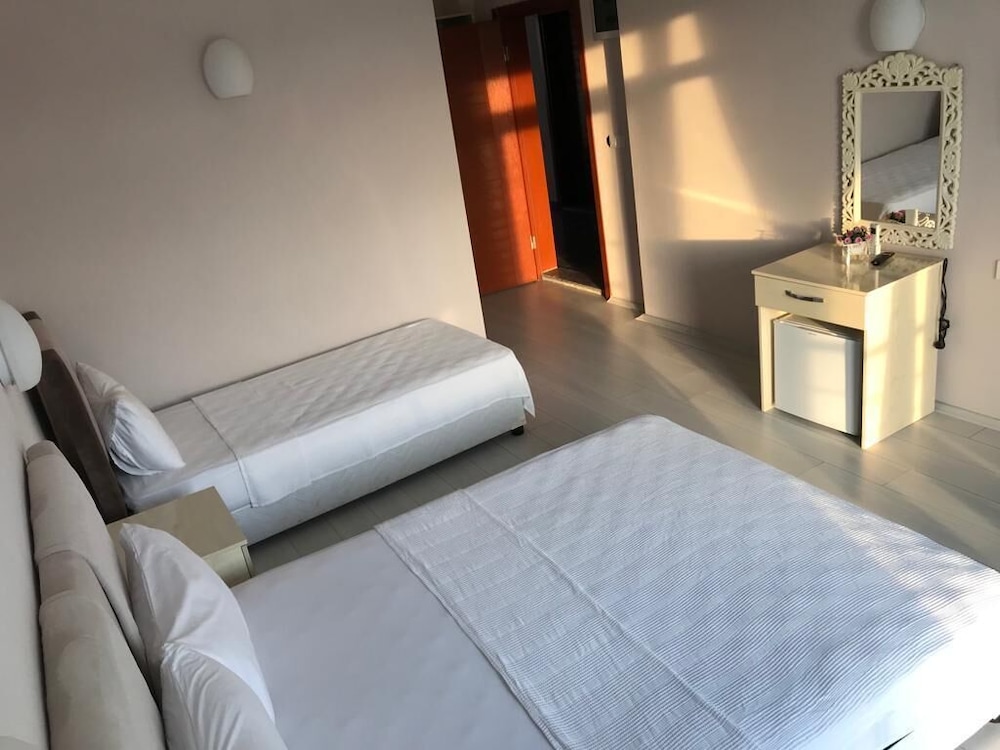Family Triple Room, Sea View