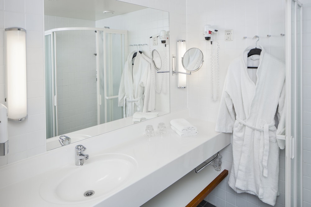 Standard Room - Photo 2