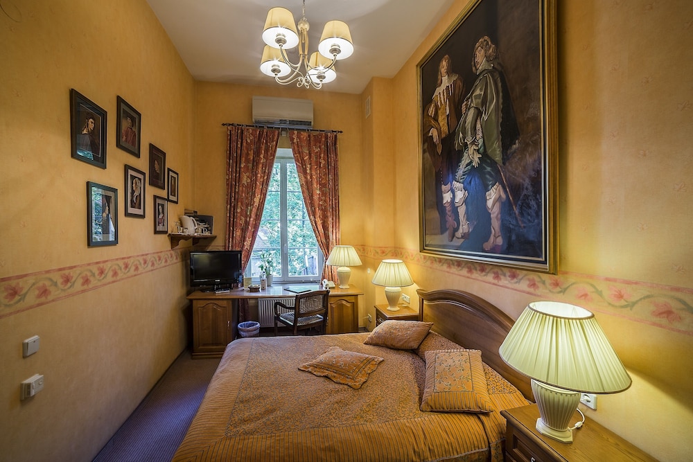 Business Double Room - Photo 5