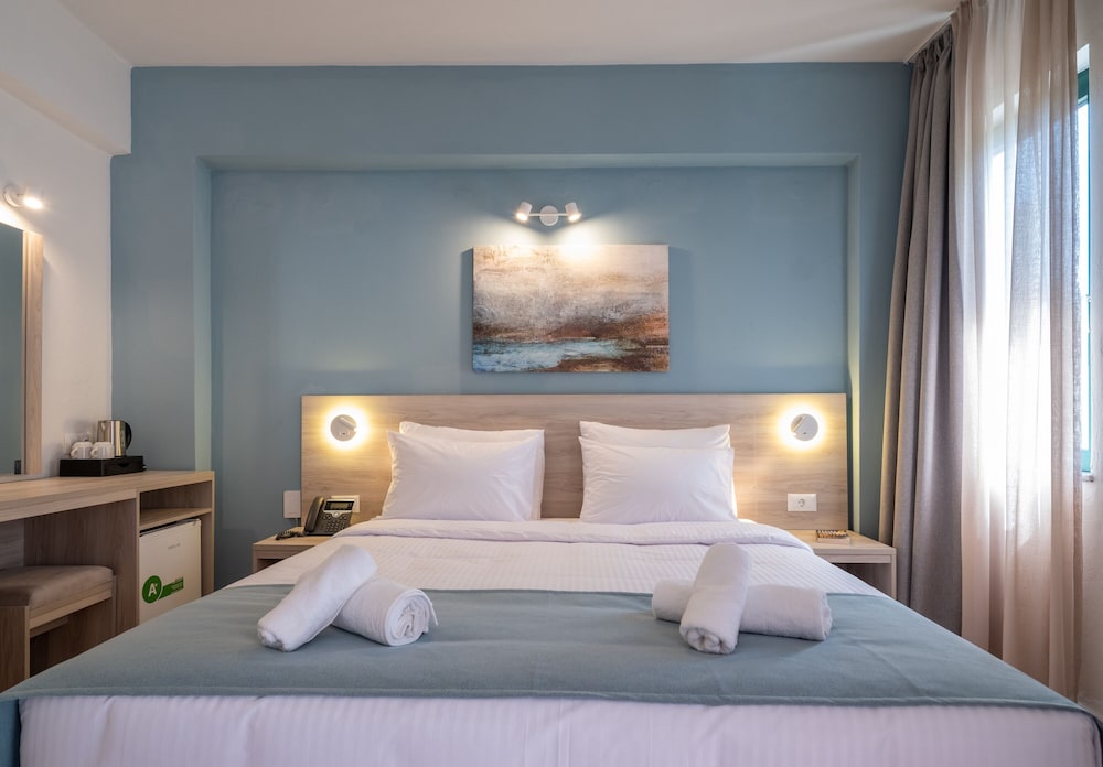 Standard Room photo 2