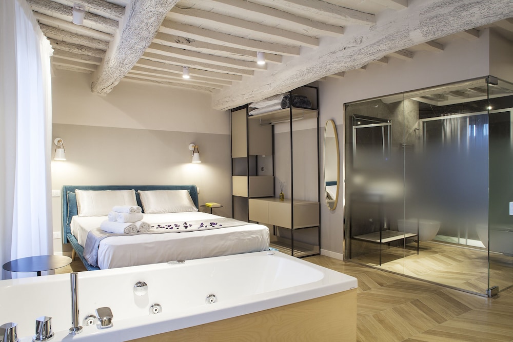 Deluxe Studio, 1 Bedroom, Non Smoking, Hot Tub