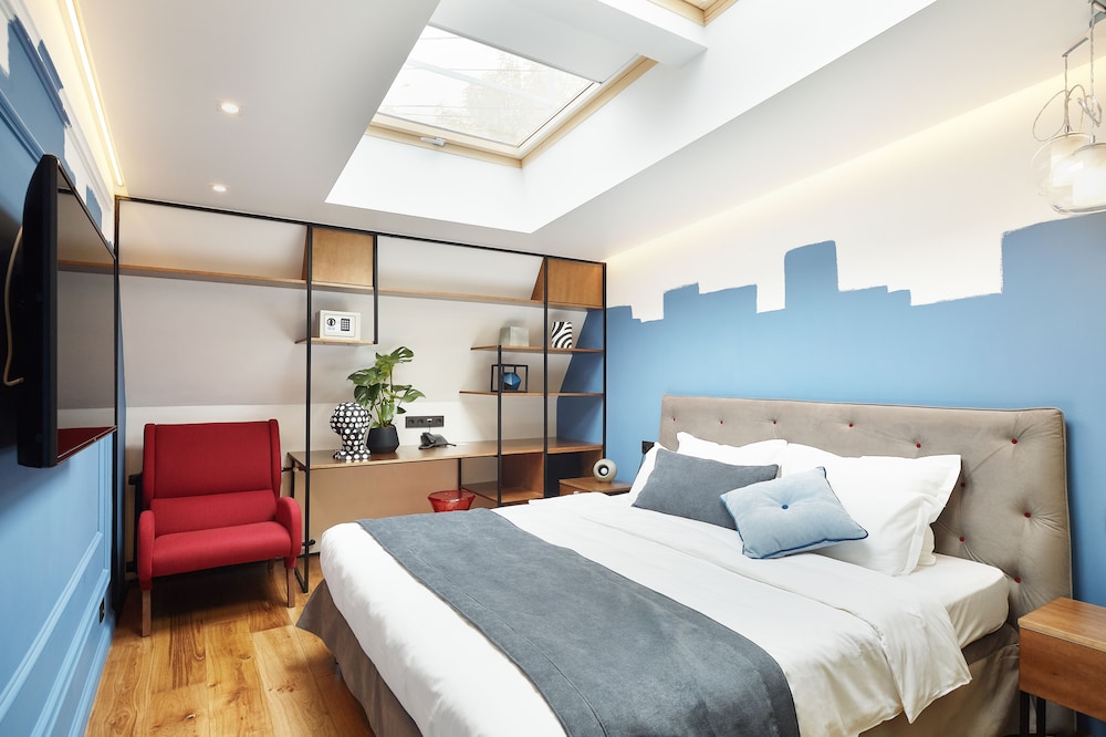 Double Room (Mansard Windows)