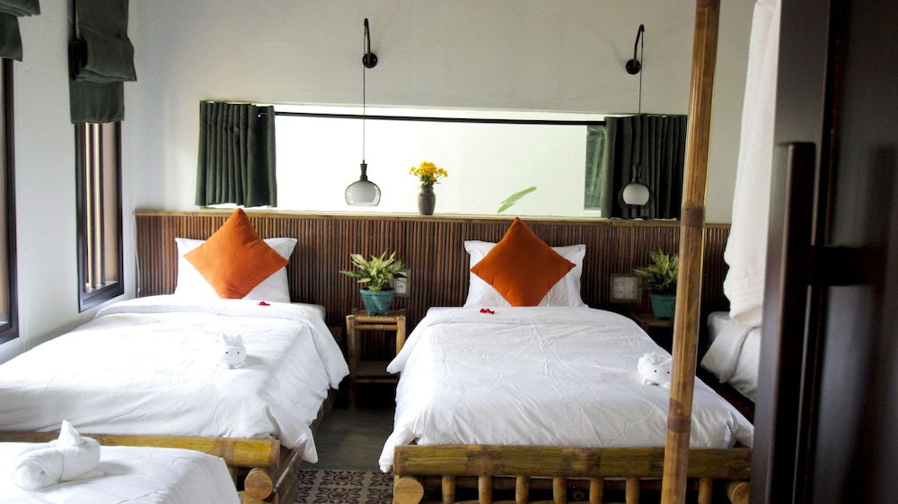 Villa, 2 Bedrooms, Balcony, Garden View