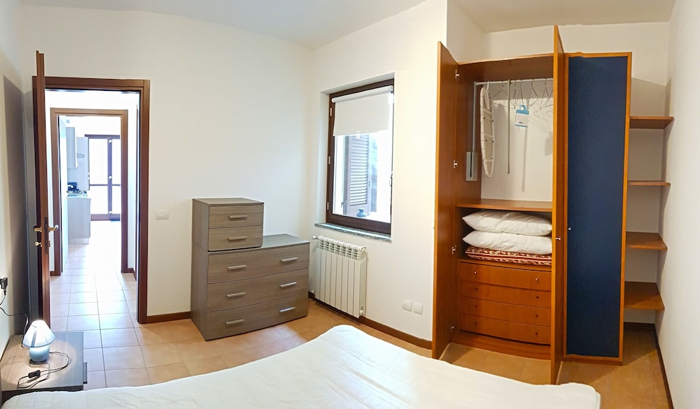 Apartment, 1 Bedroom, Pool Access photo 3
