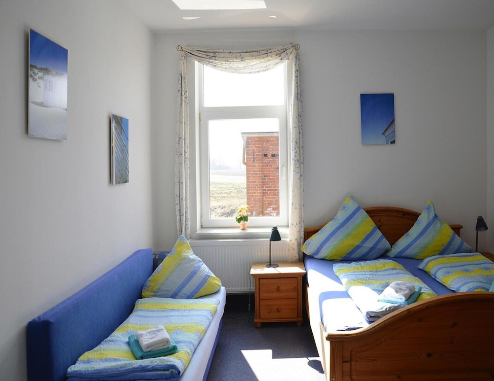 Apartment photo 3