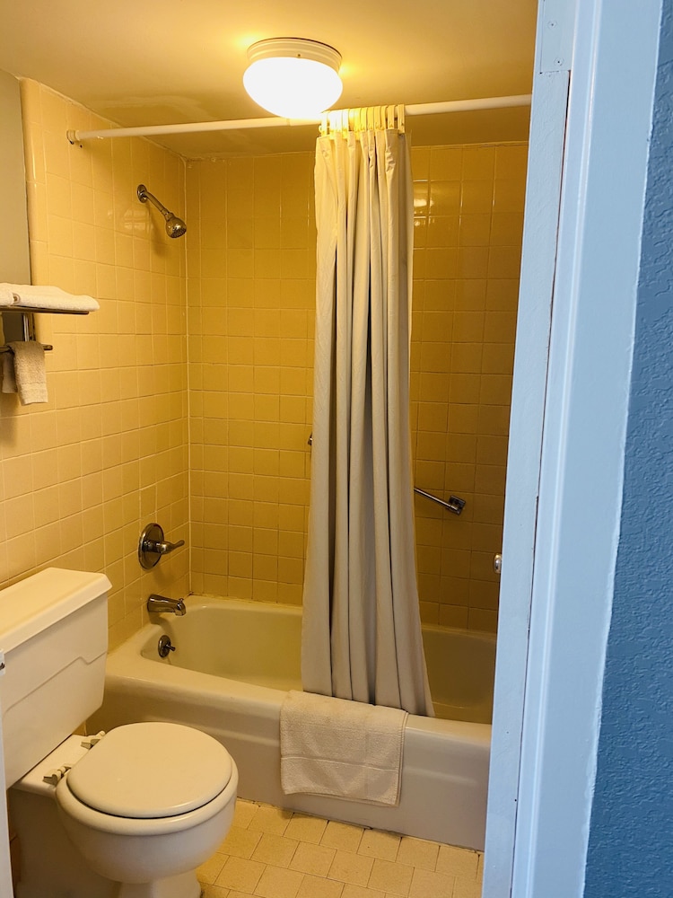 Standard Single Room, Smoking photo 3