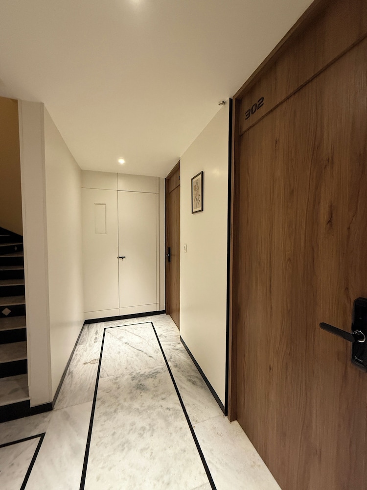 Standard Room, City View