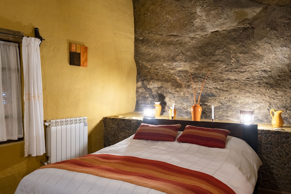Standard Double Room, 1 Queen Bed photo 2