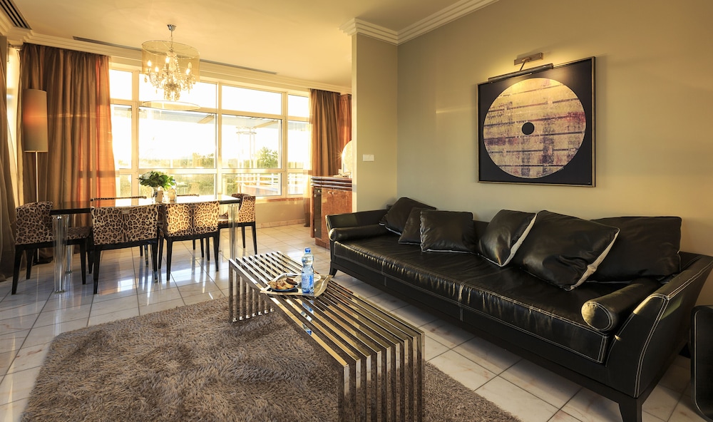 Presidential Suite photo 3