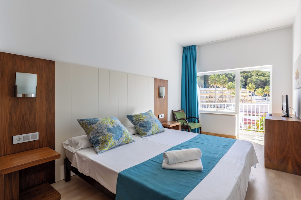 Habitación Doble Estándar con Balcón