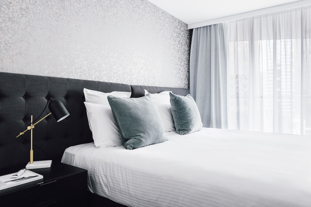 Premium Apartment, 2 Bedrooms, Balcony - Photo 6