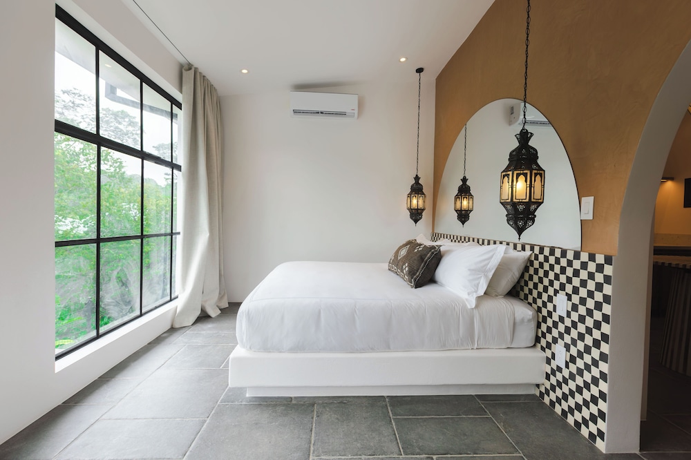 Suite, Vista al Jardín