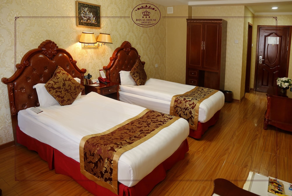 Twin Room - Photo 2