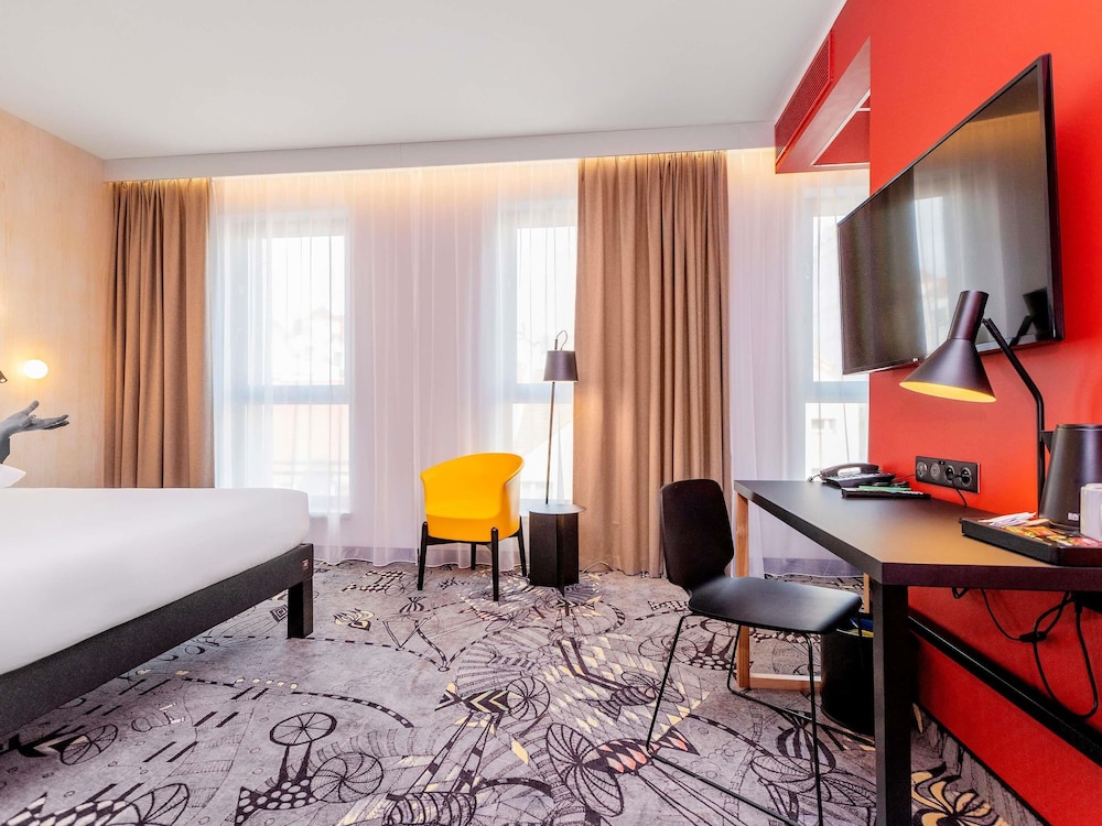 Standard Room, 1 Double Bed with Sofa bed - Photo 3