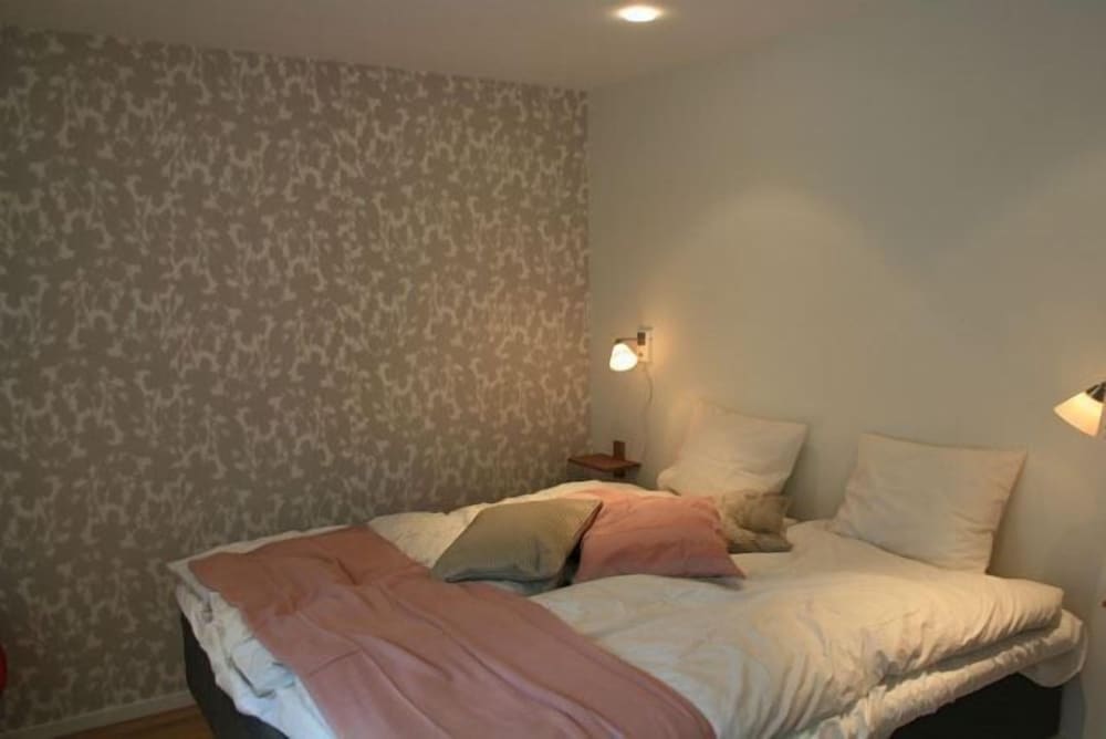 Double Room, Private Bathroom (1 double bed and 1 extra bed 80 cm) photo 2