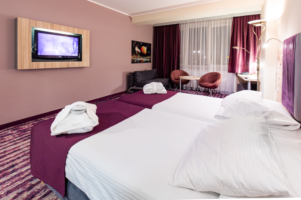 Business Double Room - Photo 5