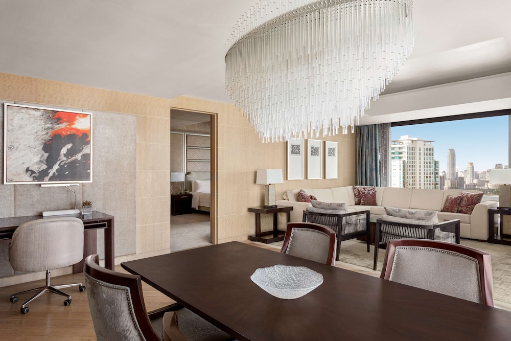 Premier Suite, 1 King Bed