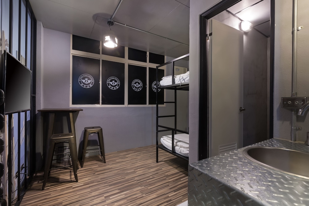 Business Twin Room