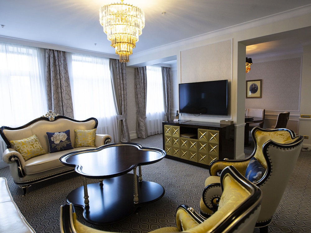 Presidential Suite, 1 Bedroom photo 2