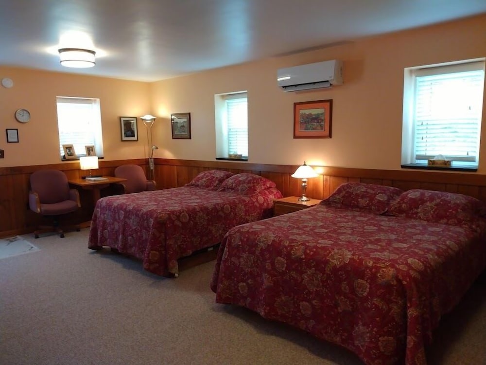 Farmview Suite photo 1