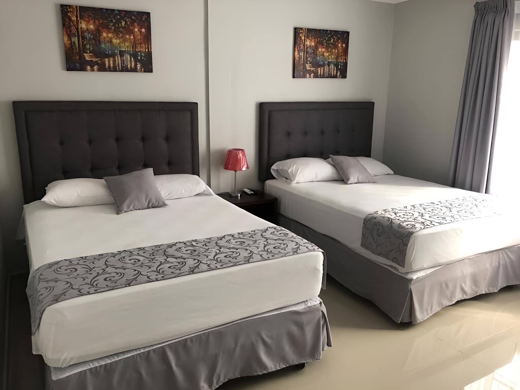 Double Room, 2 Queen Beds, Accessible, Mountain View