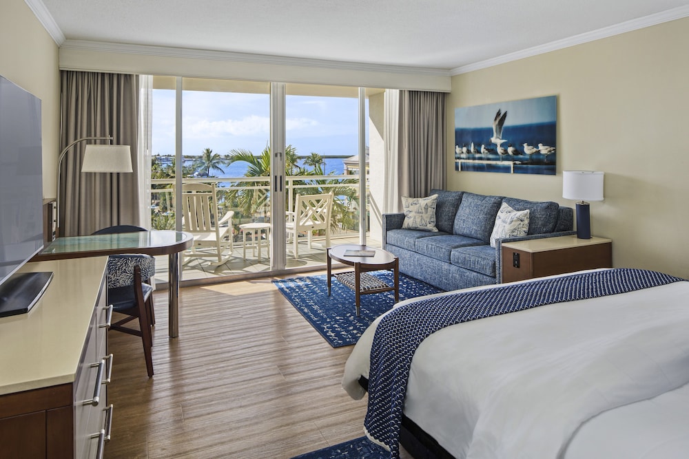 Room, 1 King Bed, Balcony, Bay View
