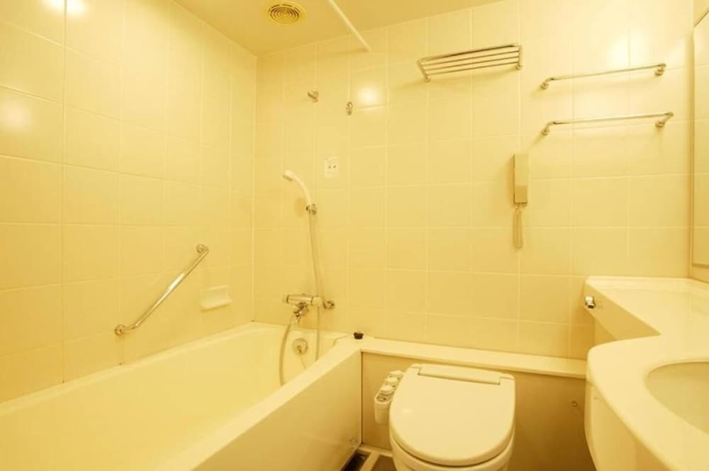 Standard Twin Room, Smoking - Photo 4