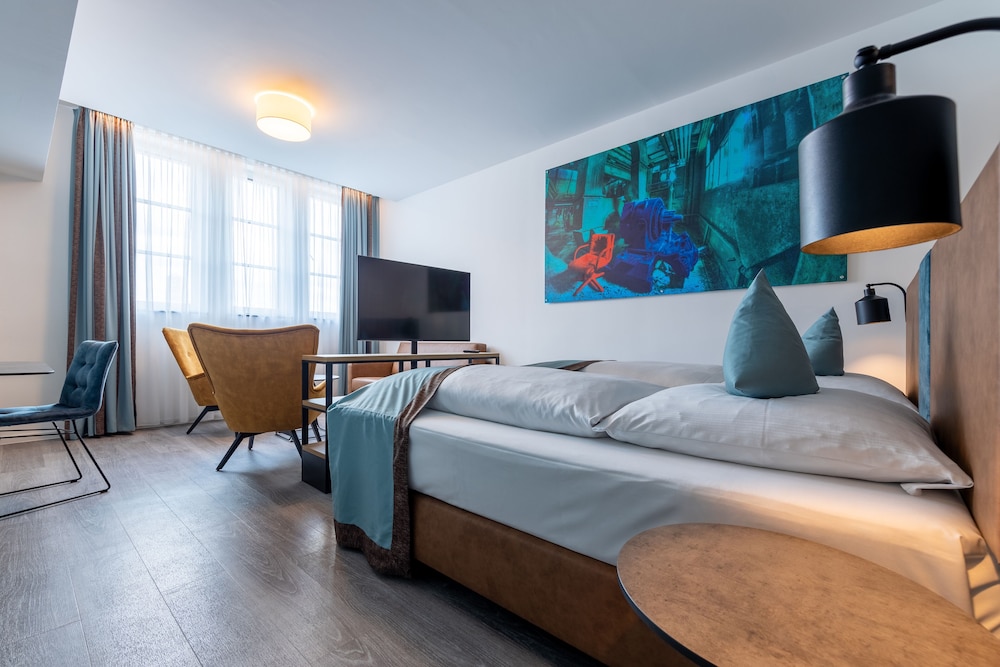 Single Room - Photo 1
