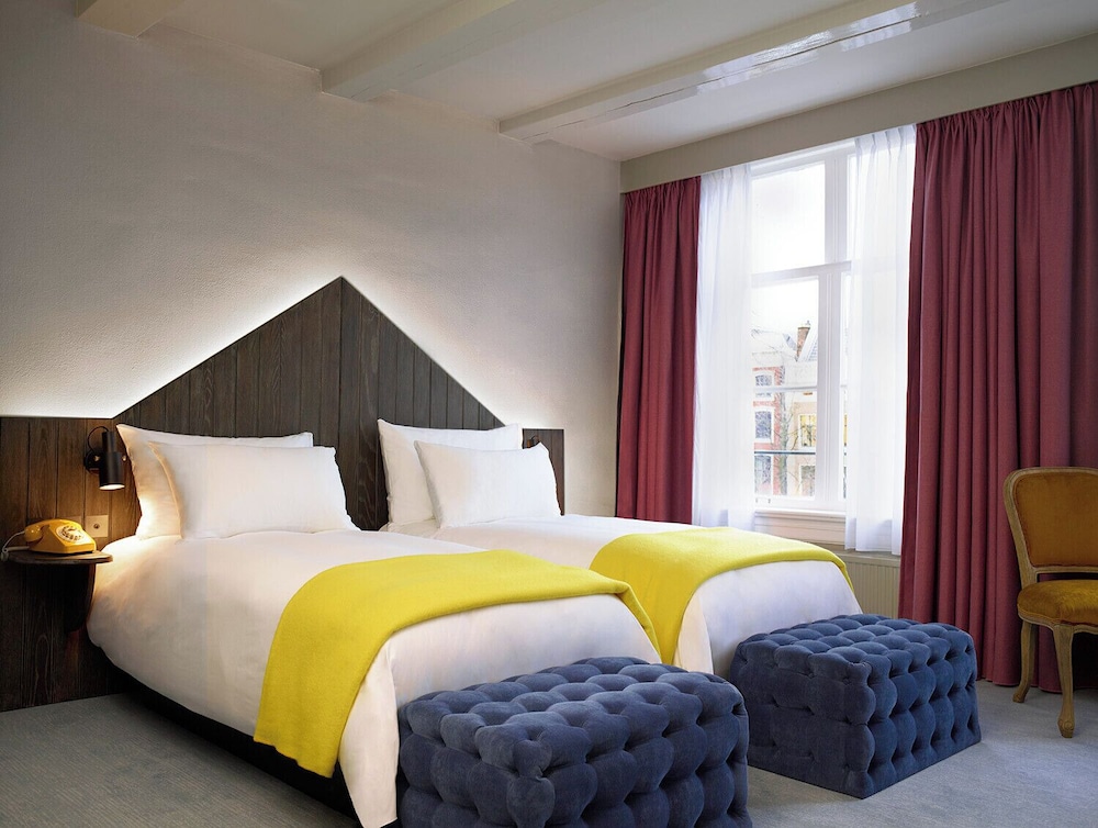Classic Room, 2 Twin Beds, Canal View