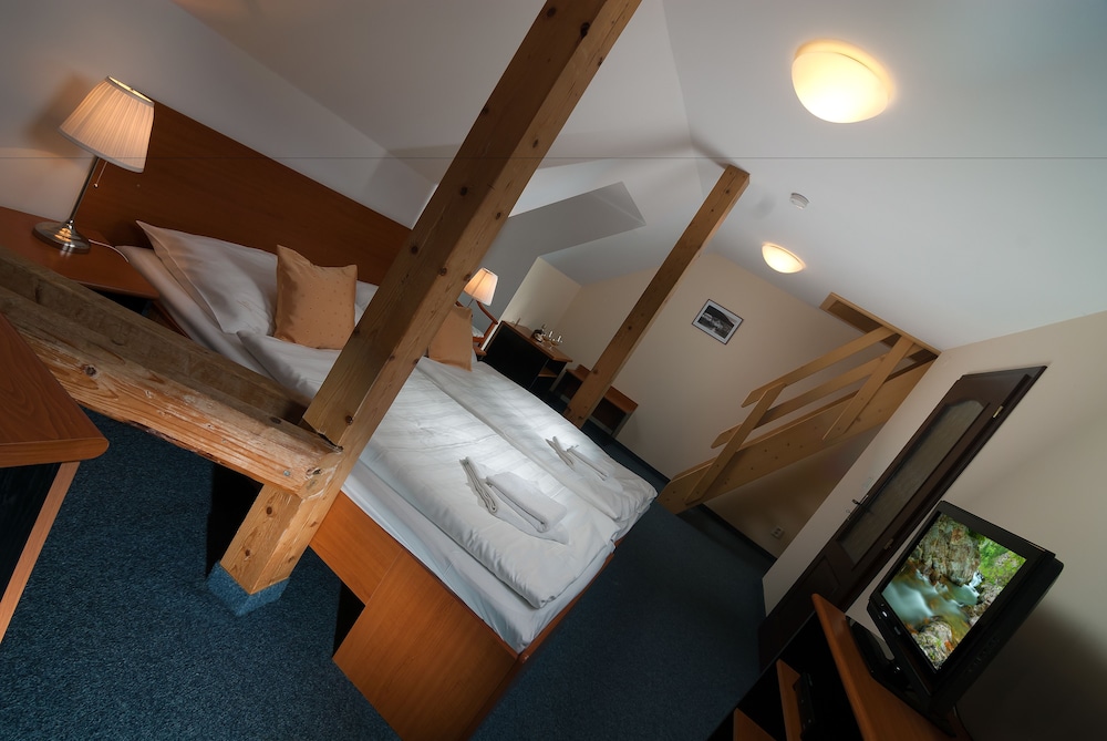 Economy Quadruple Room, 1 Bedroom photo 3
