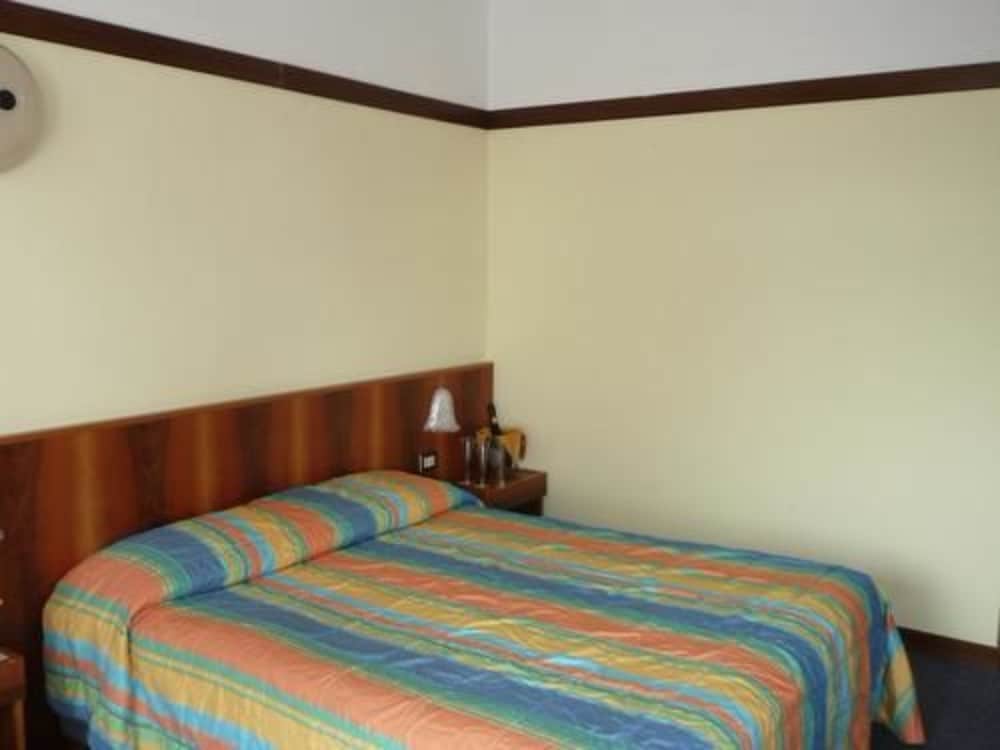 Triple Room - Photo 3